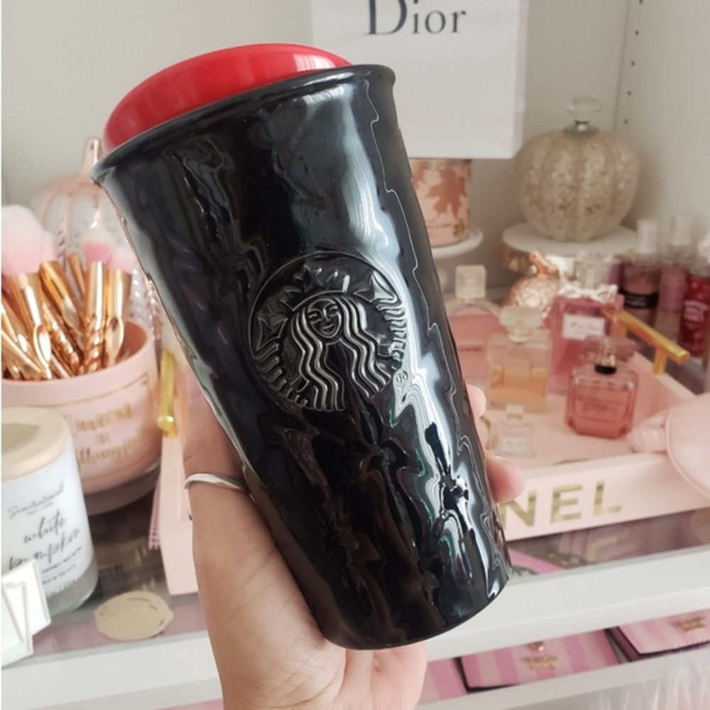 Starbucks Black Quilted Travel Mug with Red Lid 10 ounce ceramic tumbler limited